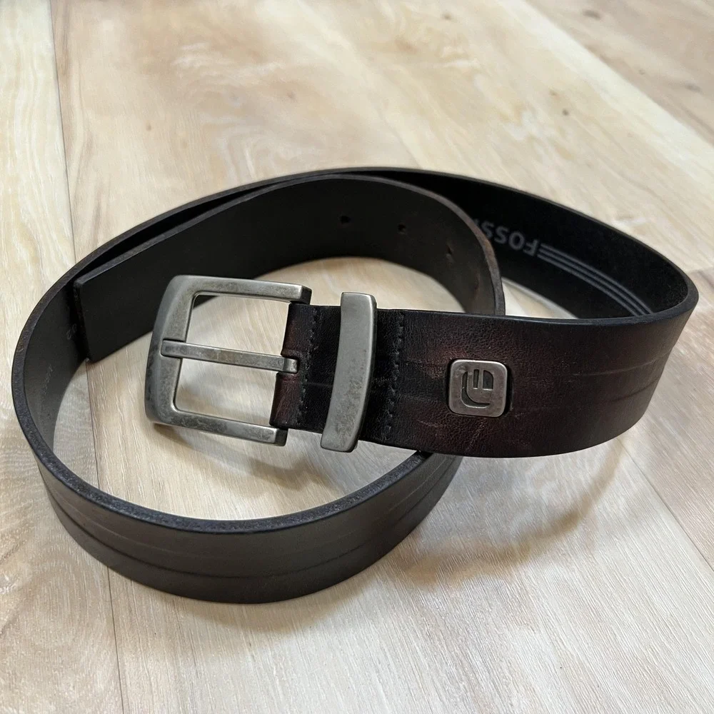 Fossil Vintage Belt Men 38 Brown Genuine Leather Logo Buckle Dress Casual MB6539